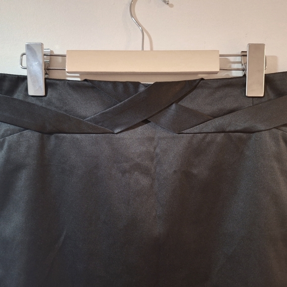 RW&CO. Black skirt, women's size 10 NWOT - Picture 4 of 7